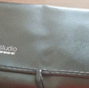 Professional Makeup Brush Pouch Organizer